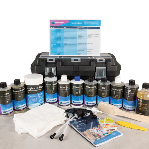Actichem Ultimate Spotting Kit AP900 Professional Carpet and Upholstery Stain Removal Kit